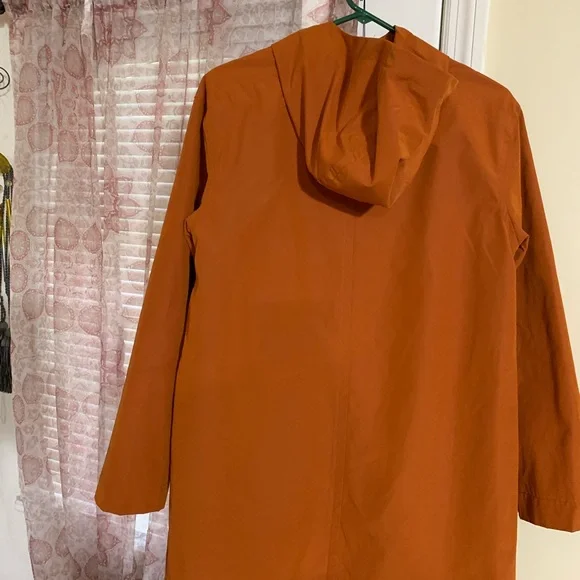 Jacket - Picture 3 of 6